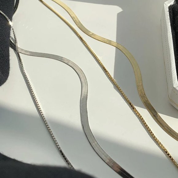 Silver Snakechain Layered Herringbone Necklace - Picture 4 of 8